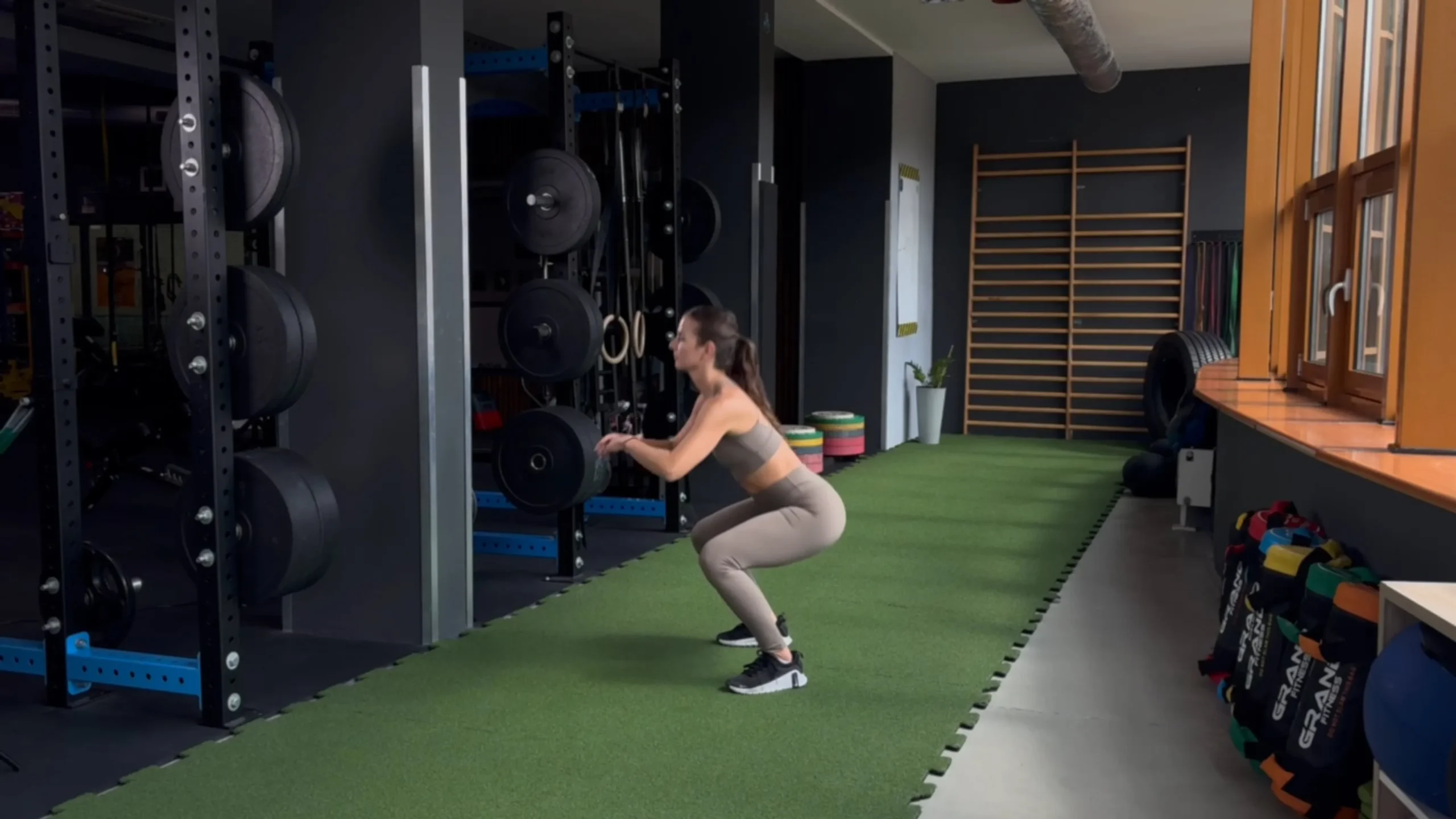 Przysiady z wyskokiem